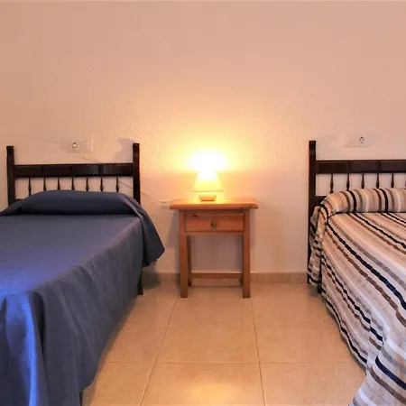 Casa Familiar Con Jardin Y Vista Al Mar En - Es-228-9 * Llança
